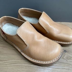 Falster Duckfeet Slip On Shoes size 41 (10W 8.5M)